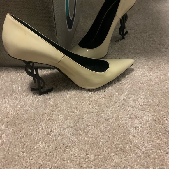 Yves Saint Laurent YSL Opyum Pumps / Heels White - Picture 2 of 5